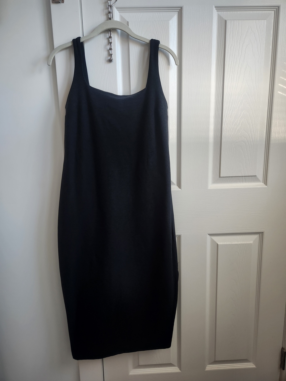 Beyond Yoga Black Sleeveless Tank Sheath Dress